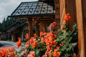 Hochzeitsreportage in Steiermark: Almwelt Austria