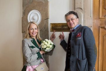 Hochzeitsreportage in Salzburg: Schloss Mirabell