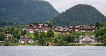 Hochzeitsreportage in Steiermark: MONDI HOLIDAY Seeblickhotel Grundlsee