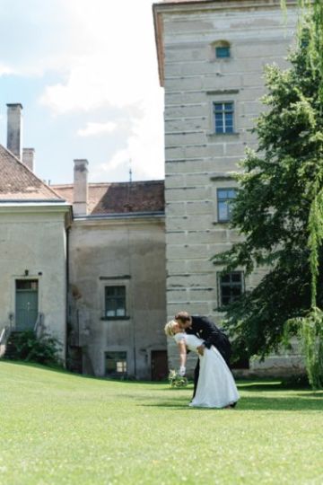 Hochzeitsreportage in Niederösterreich: Schloss Walpersdorf
