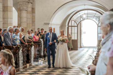 Berührende Hochzeit im Kulturstadl Maria Rojach mit großartiger Party