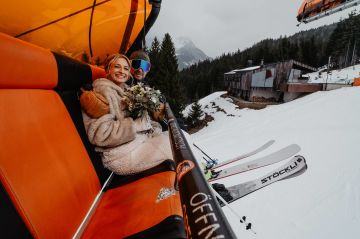 Skihochzeit in den Bergen bei der Deantnerin
