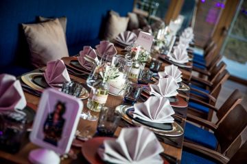 Magische Winterhochzeit am Berg: Genuss, Musik & Liebe