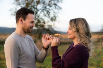 Kleinerfingerschwur im Abendlicht mit Blick auf den Schneeberg