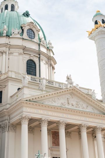 Große Gefühle unter der Kuppel der Karlskirche