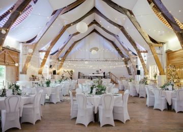 Wunderbare DIY Hochzeit im Weinviertel