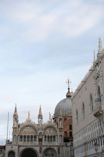 Romance in Venice
