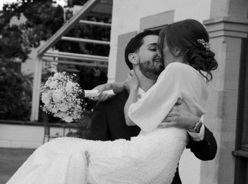 Charming souls, Timeless vows