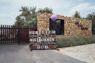 Wunderbare Hochzeit im Freien bei Restaurant Allmer im Weiz