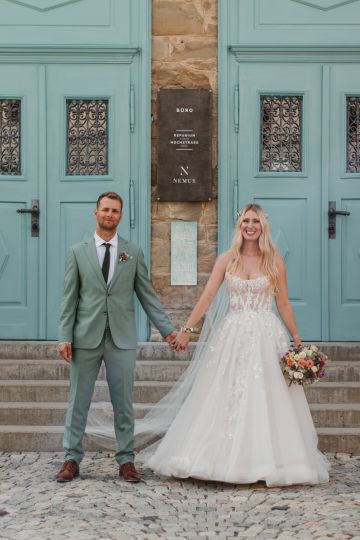 Moderne Hochzeit im Refugium Hochstrass