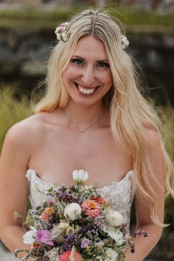 Moderne Hochzeit im Refugium Hochstrass