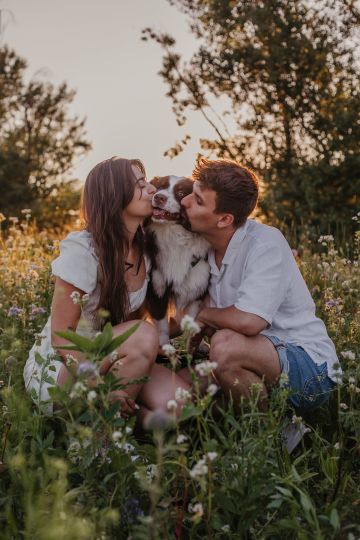 Sommerliches Paarshooting mit Hund