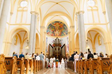 Zwischen Domkulisse und Landhochzeit: Eine Hochzeit in Oberösterreich