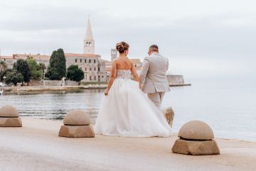 After Wedding Shooting in Poreč, Istrien – Romantische Bilder am Meer in Kroatien