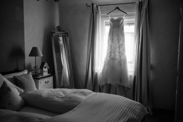 Hochzeit in Bartholomä in der Scheunenwirtin | Authentische Reportage vom Getting Ready bis zur Feier.