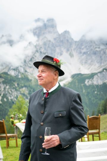 Tracht trifft Alpenliebe – Hochzeit in der Salzburger Bergwelt mit Anders Betrachtet