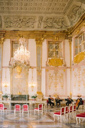 Winterhochzeit im Schloss Mirabell und Schlosswirt zu Anif