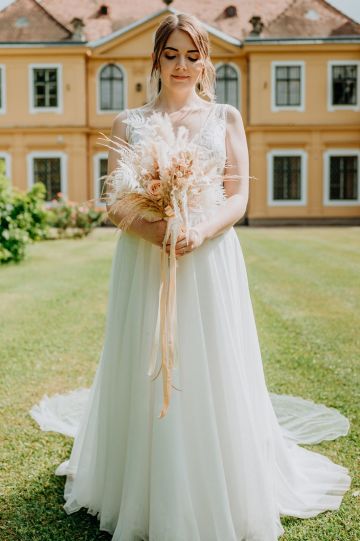 Boho Hochzeit in Zwentendorf an der Donau mit Feier im Lengbachhof Altlengbach