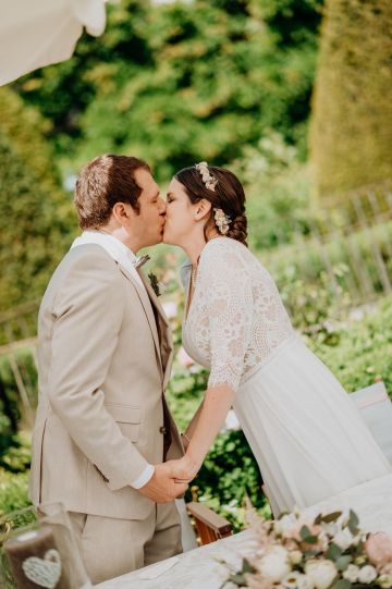 Traumhochzeit im Freien auf Schloss Totzenbach