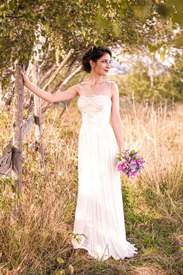 Natürlich und elegant: wunderbares Shooting in ländlichen Ambiente