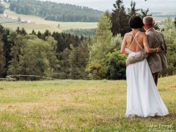 Traumhochzeit auf der Eidenberger Alm: Ein unvergessliches Erlebnis