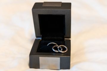 Herzliche standesamtliche Hochzeit von Tamara und Mathias in Waldhausen im Strudelgau