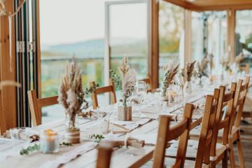 Emotionale Boho-Hochzeit im Wienerwald