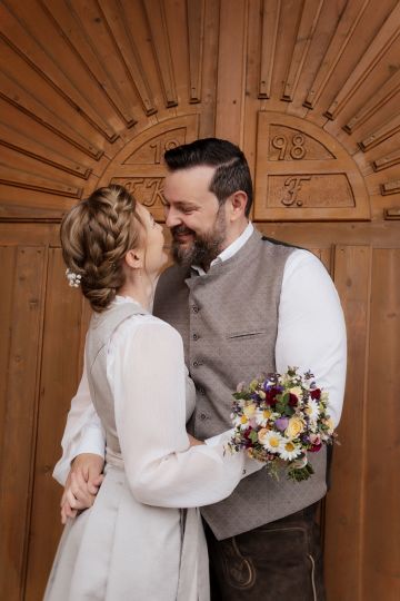 Traditionelle Hochzeit in Österreich inkl. Regen