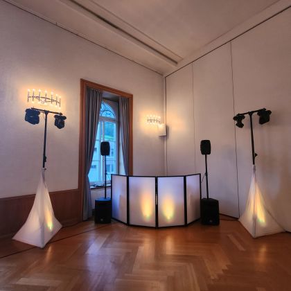 DJ für klassische Hochzeit inkl. Technik