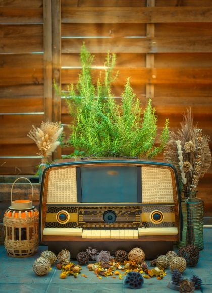 Retro Premium Fotobox Röhrenradio: Das Highlight für euer Event