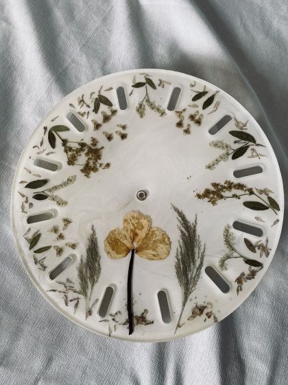 Hochzeitsstrauß konservieren – Handgefertigte Wanduhr aus Resin | Erinnerungen zum Anfassen Hochzeitsstrauß konservieren – Handgefertigte Wanduhr aus Resin | Erinnerungen zum Anfassen