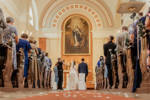 Wunderschöne Hochzeit im Kursaloon Bad Vöslau Wunderschöne Hochzeit im Kursaloon Bad Vöslau
