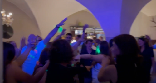 Hochzeits-Party im Schloss Ernegg – Feiern im historischen Traumschloss!