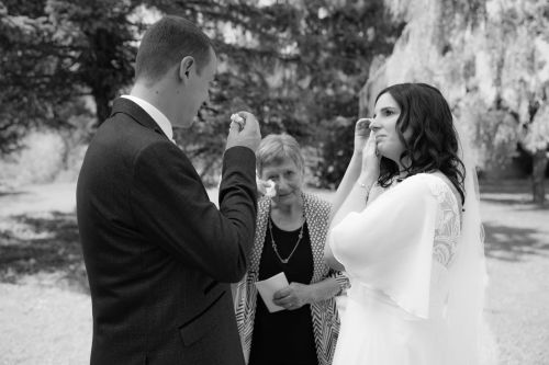 Emotionale Sommerhochzeit in Niederösterreich