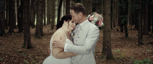 Katrin & Thomas – Hand in Hand. Ein Leben lang. | Hochzeitstrailer aus Oberösterreich