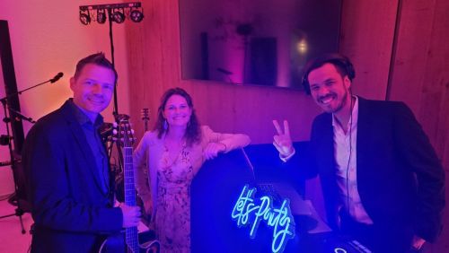 Livemusik und DJ