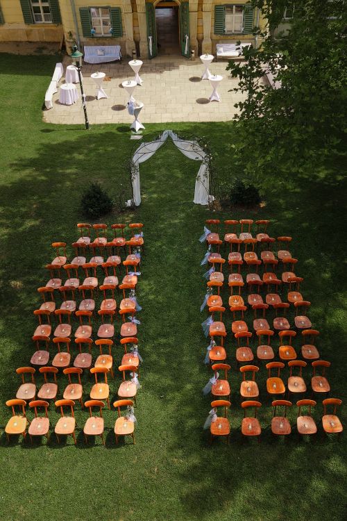 Elegante Sommerhochzeit im Schloss Hunyadi – Jasmin & Felix