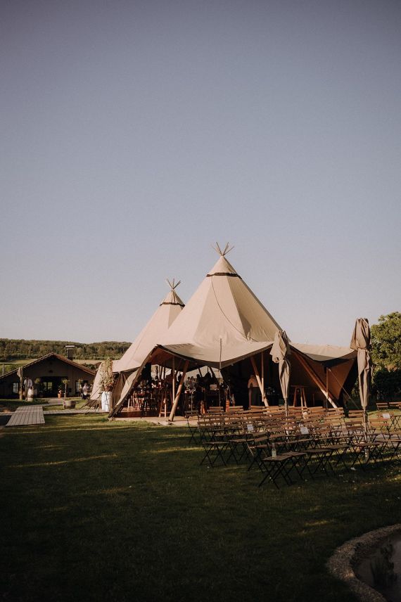 Outdoorhochzeit in den Arbesthaler Weinbergen