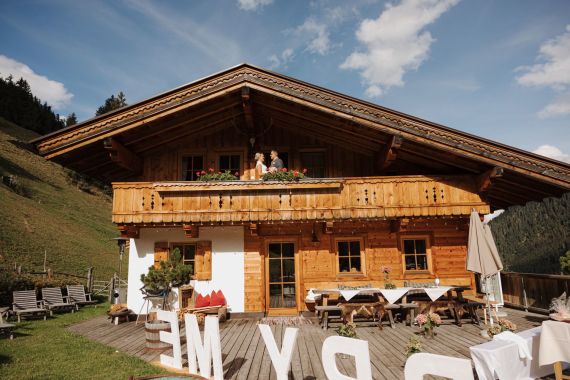 Hochzeit zu Zweit hoch oben am Berg