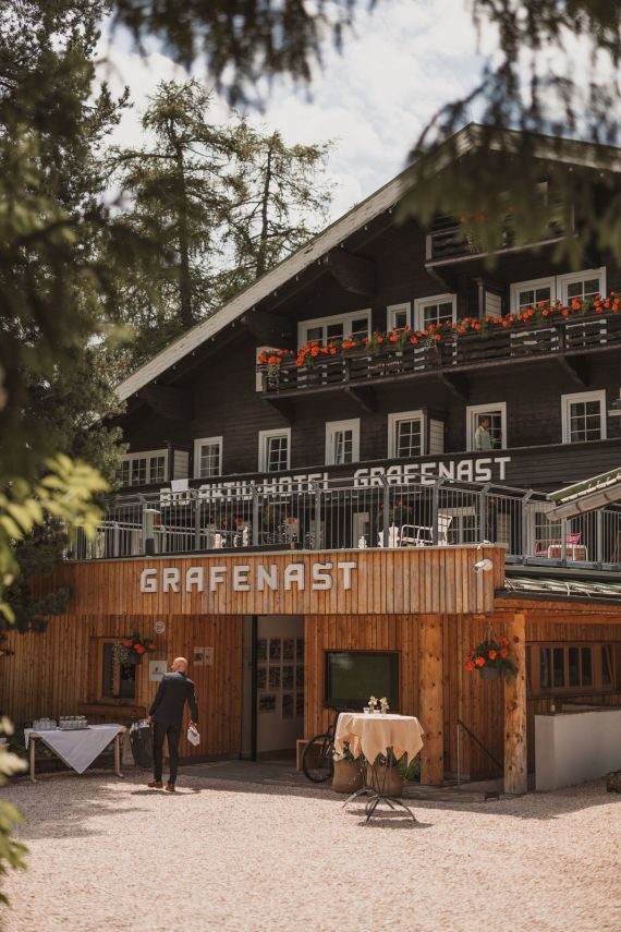Romantische Boho-Hochzeit in den Tiroler Bergen