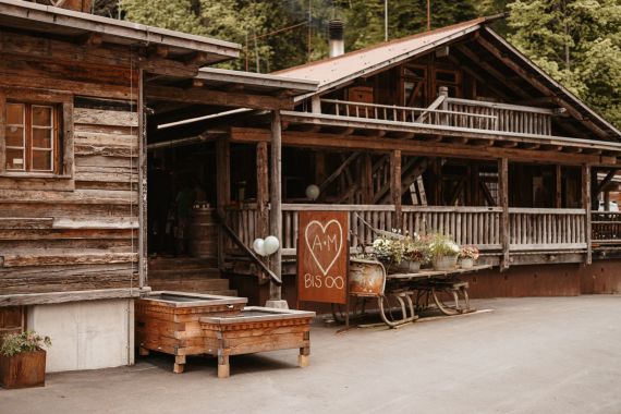 Romantische Boho-Hochzeit in der Schweiz