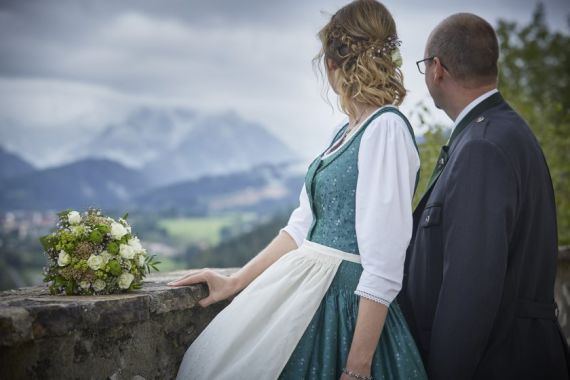 Hochzeitsreportage in Steiermark: Naturhotel Schloss Kassegg