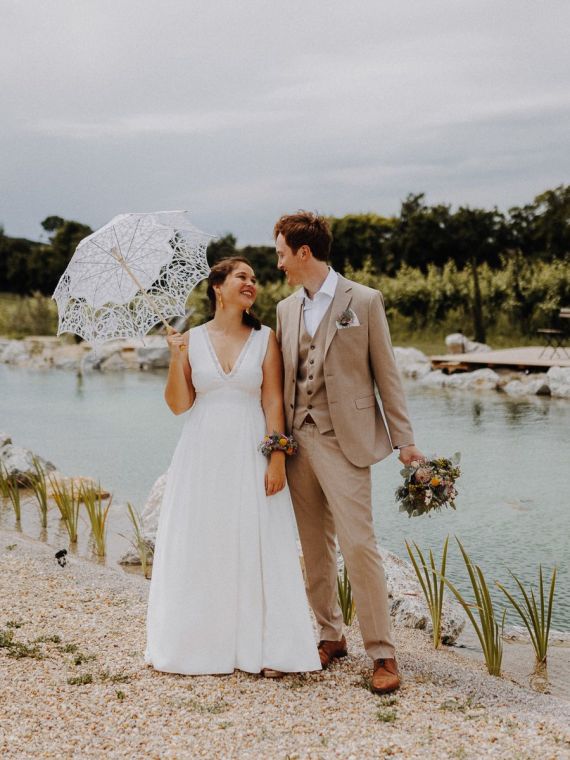 Romantische Vintage-Hochzeit am Wasser bei Franz von Grün in NÖ