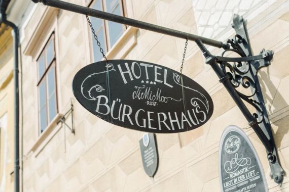 Hochzeitsreportage in Burgenland: Mooslechners Bürgerhaus Rust