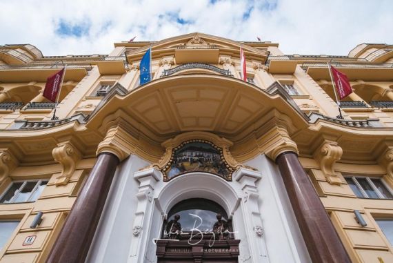 Hochzeitsreportage in Wien: Austria Trend Parkhotel Schönbrunn