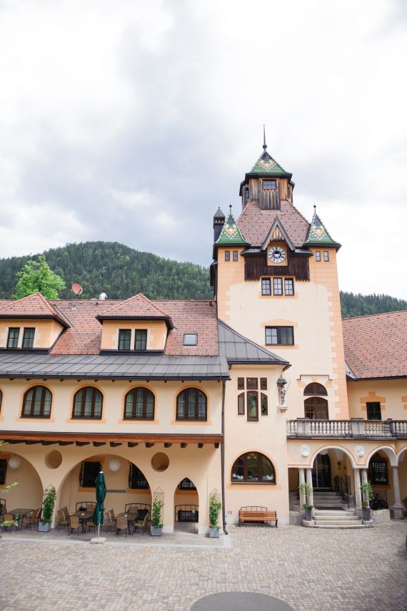 Hochzeitsreportage in Steiermark: Naturhotel Schloss Kassegg