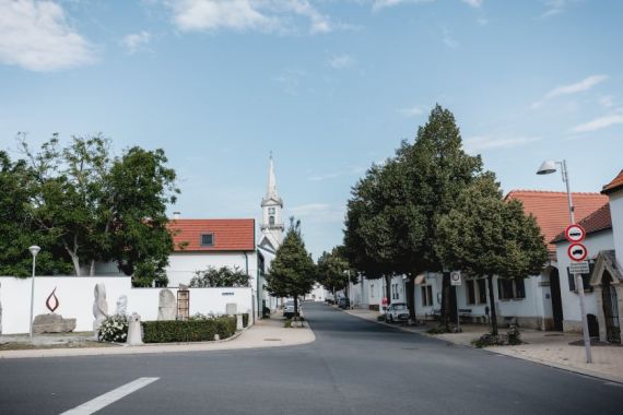 Buddhistische Trauung & Hochzeitsfeier im Gut Purbach
