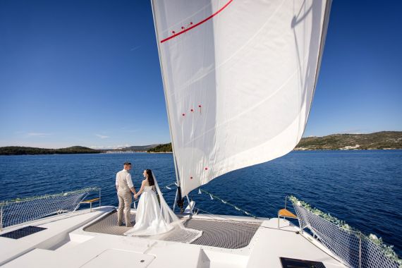 Unvergessliche Hochzeit auf einem Boot in Kroatien