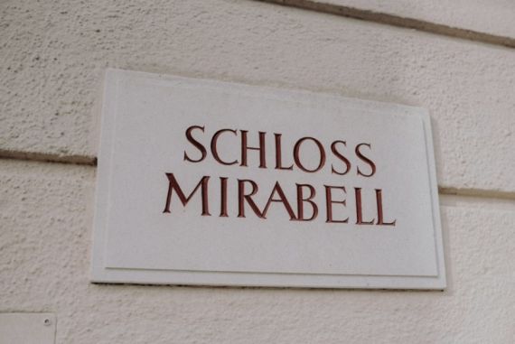 Hochzeitsreportage in Salzburg: Schloss Mirabell