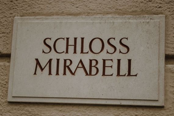 Hochzeitsreportage in Salzburg: Schloss Mirabell